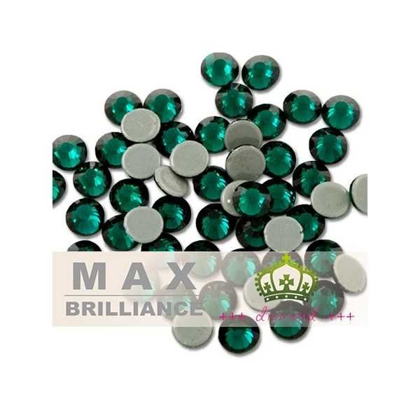 Méregzöld MaxBrilliance vasalható kristály, strasszkő